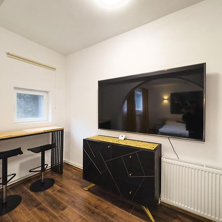 Loving Downtown Studio By Chr Luxury Property Bükreş Dış mekan fotoğraf